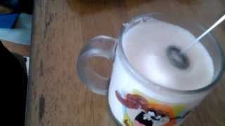 Aerolatte Review Frothing Cold Milk In Under 1 Minute [upl. by Mackay]